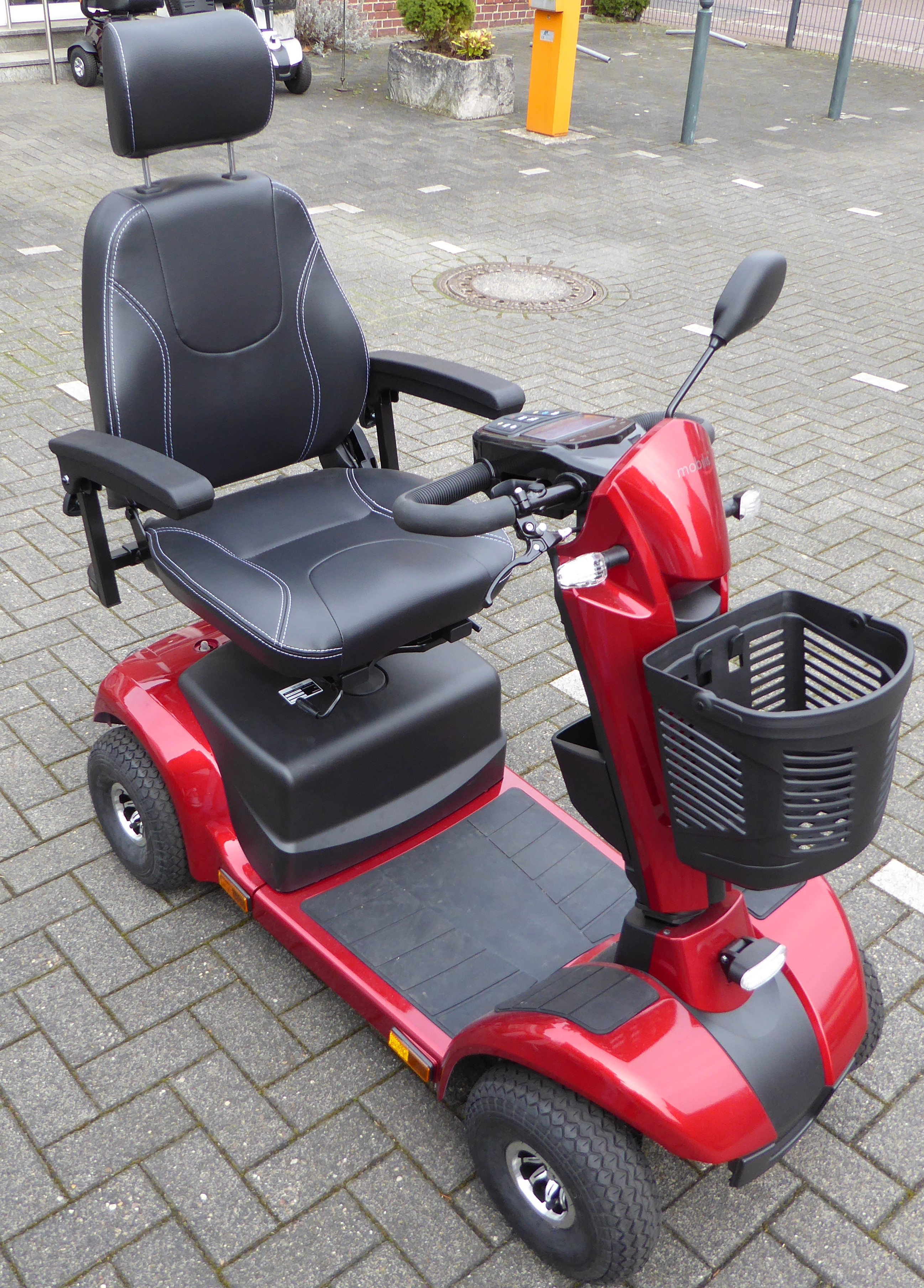 | M74 VERPACKT Homann 75 by km/h Ah MOBILIS 4-Rad-E-Scooter Lebensfreude Rot 15